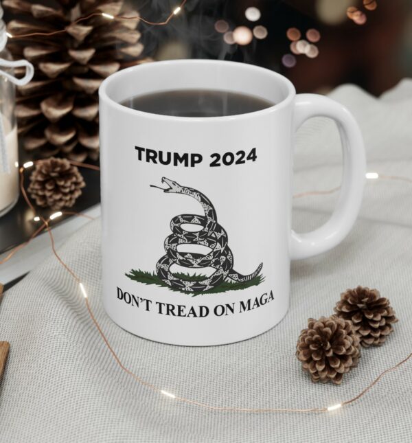 Trump 2024 Don't Tread On MAGA Mug Cup